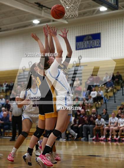 Thumbnail 3 in Loyalsock Township vs. Lake-Lehman (PIAA 3A Second Round) photogallery.