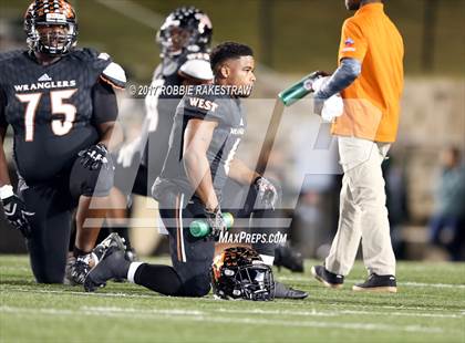 Thumbnail 3 in Poteet @ West Mesquite photogallery.