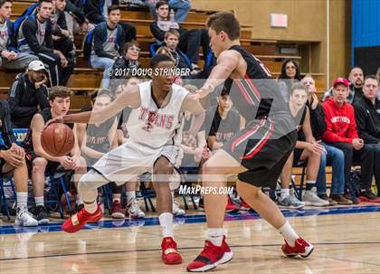 Thumbnail 2 in Skyline vs. Monte Vista (Warren Morse Memorial Tournament) photogallery.