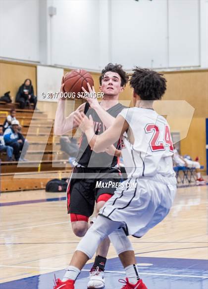 Thumbnail 2 in Skyline vs. Monte Vista (Warren Morse Memorial Tournament) photogallery.