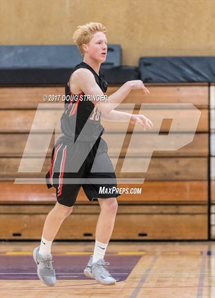 Thumbnail 1 in Skyline vs. Monte Vista (Warren Morse Memorial Tournament) photogallery.