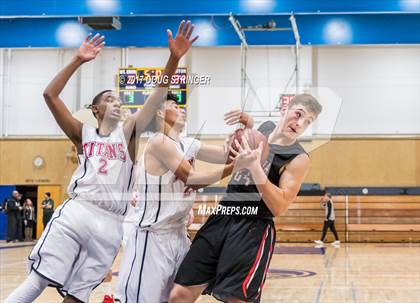 Thumbnail 3 in Skyline vs. Monte Vista (Warren Morse Memorial Tournament) photogallery.