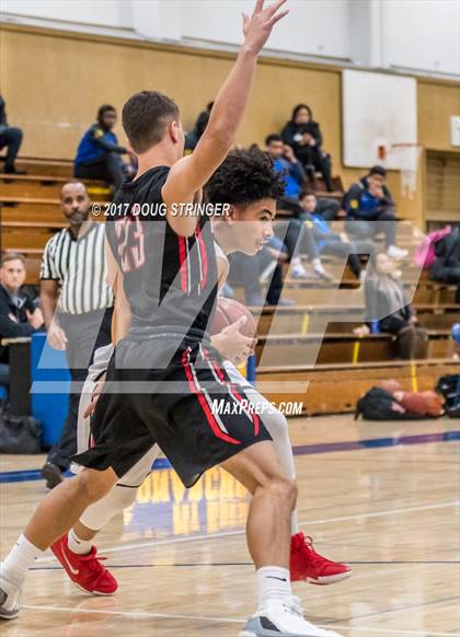 Thumbnail 1 in Skyline vs. Monte Vista (Warren Morse Memorial Tournament) photogallery.