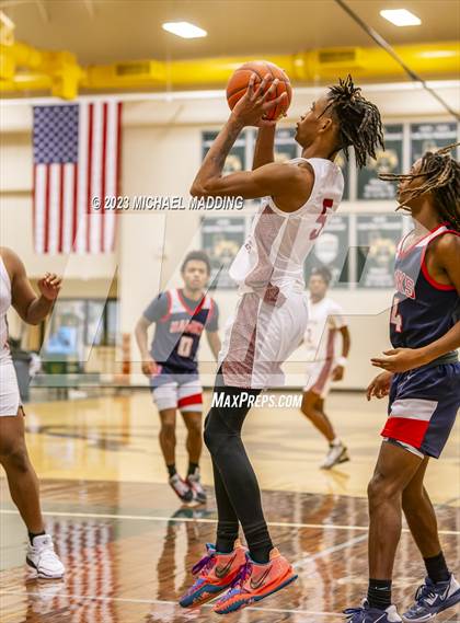 Thumbnail 1 in Hardin-Jefferson vs Jasper (International Paper Classic) photogallery.