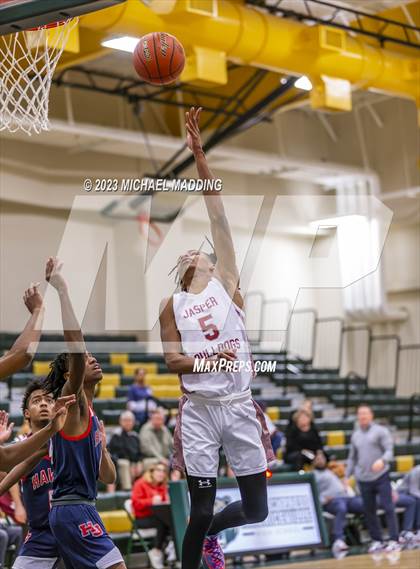 Thumbnail 1 in Hardin-Jefferson vs Jasper (International Paper Classic) photogallery.