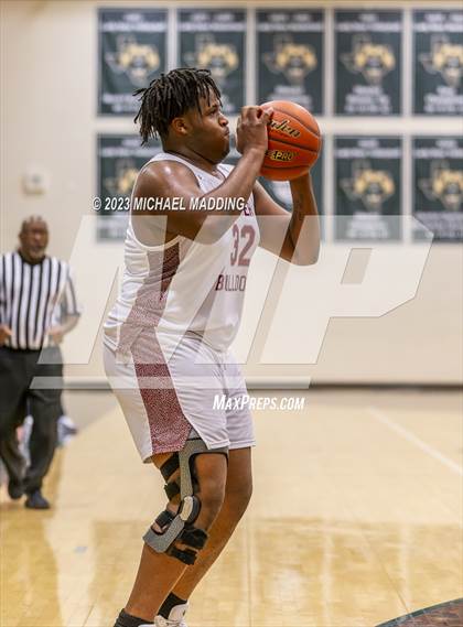 Thumbnail 2 in Hardin-Jefferson vs Jasper (International Paper Classic) photogallery.