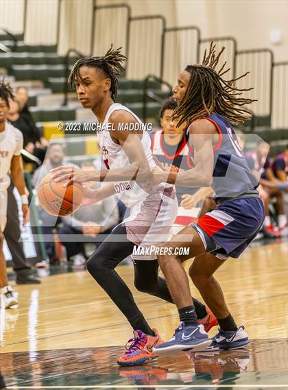 Thumbnail 1 in Hardin-Jefferson vs Jasper (International Paper Classic) photogallery.
