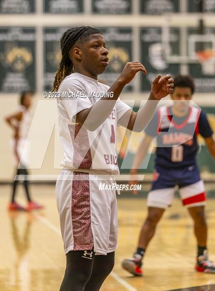 Thumbnail 2 in Hardin-Jefferson vs Jasper (International Paper Classic) photogallery.