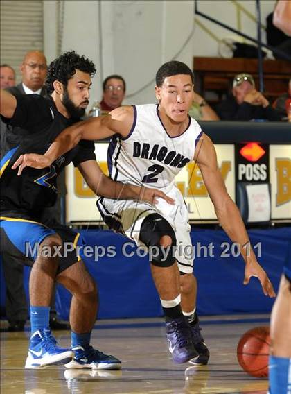Thumbnail 1 in Newark Memorial vs. Sacramento (G.I.B.T.) photogallery.