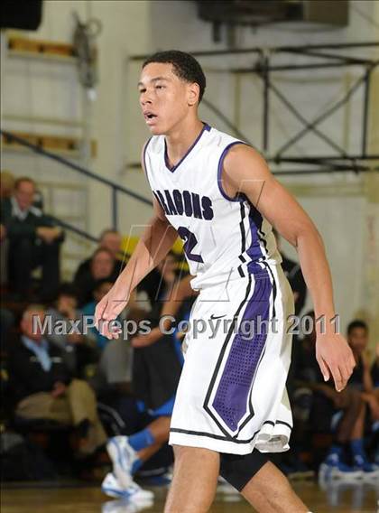 Thumbnail 3 in Newark Memorial vs. Sacramento (G.I.B.T.) photogallery.