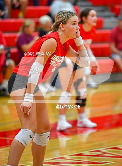 Thumbnail 3 in Columbus vs Bellville (Scrimmage) photogallery.