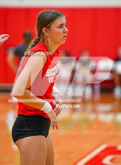 Thumbnail 3 in Columbus vs Bellville (Scrimmage) photogallery.