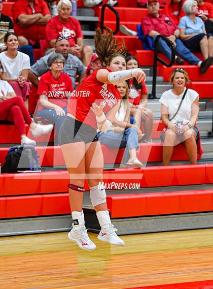 Thumbnail 3 in Columbus vs Bellville (Scrimmage) photogallery.