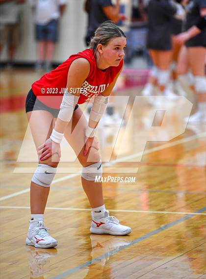 Thumbnail 3 in Columbus vs Bellville (Scrimmage) photogallery.