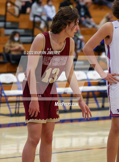 Thumbnail 2 in Westlake vs Oaks Christian photogallery.