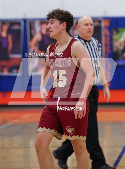 Thumbnail 3 in Westlake vs Oaks Christian photogallery.