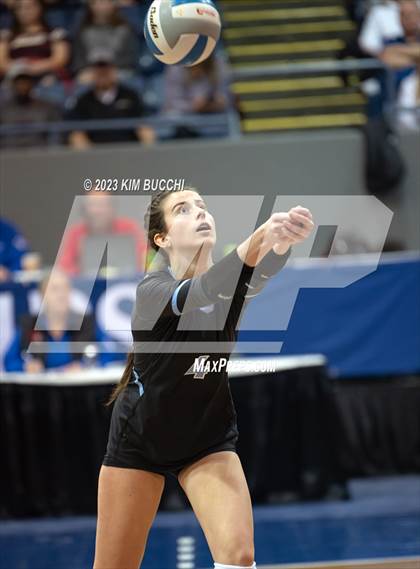 Thumbnail 1 in Forest Hills Northern vs. Northville (MHSAA Division 1 Semifinal) photogallery.