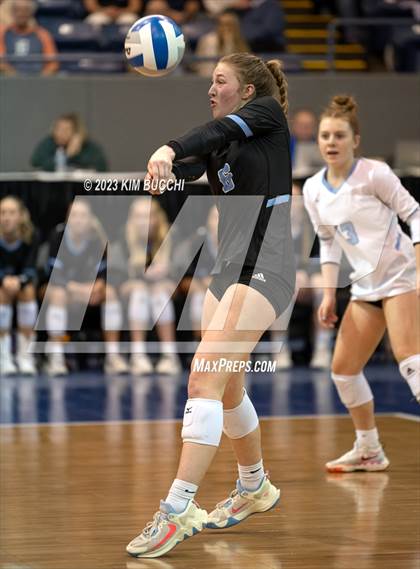 Thumbnail 1 in Forest Hills Northern vs. Northville (MHSAA Division 1 Semifinal) photogallery.