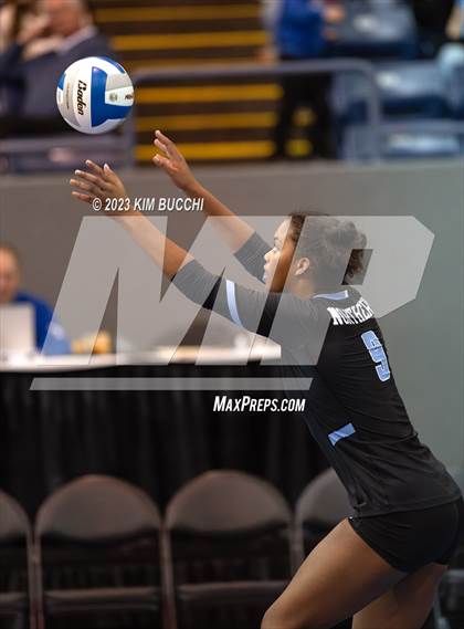 Thumbnail 3 in Forest Hills Northern vs. Northville (MHSAA Division 1 Semifinal) photogallery.
