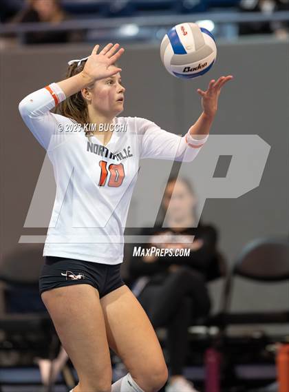 Thumbnail 3 in Forest Hills Northern vs. Northville (MHSAA Division 1 Semifinal) photogallery.