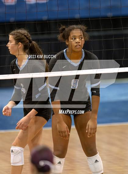 Thumbnail 2 in Forest Hills Northern vs. Northville (MHSAA Division 1 Semifinal) photogallery.