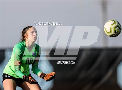 Thumbnail 3 in Clovis North vs. Clovis West (CIF Central Section Playoff) photogallery.