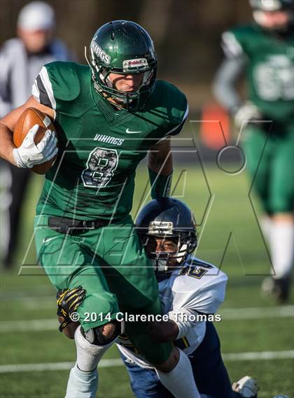 Thumbnail 2 in Culpeper County vs Loudoun County (VHSL 3A Playoff) photogallery.