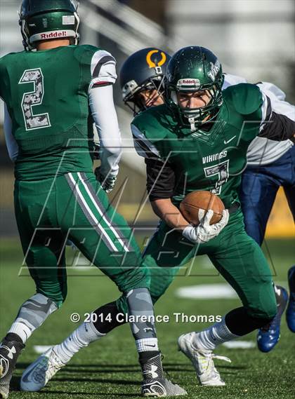Thumbnail 2 in Culpeper County vs Loudoun County (VHSL 3A Playoff) photogallery.