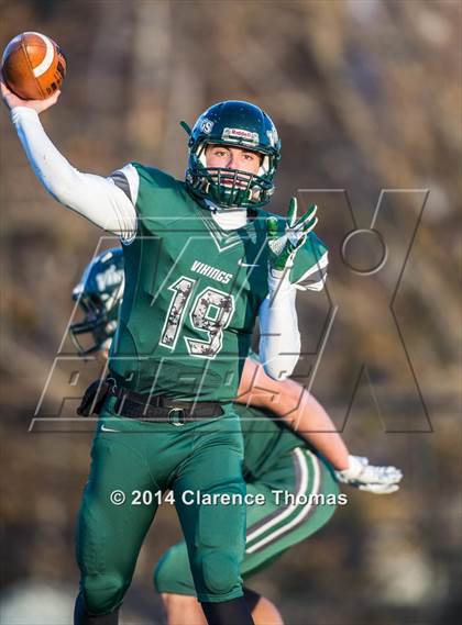 Thumbnail 2 in Culpeper County vs Loudoun County (VHSL 3A Playoff) photogallery.