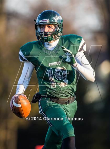 Thumbnail 2 in Culpeper County vs Loudoun County (VHSL 3A Playoff) photogallery.