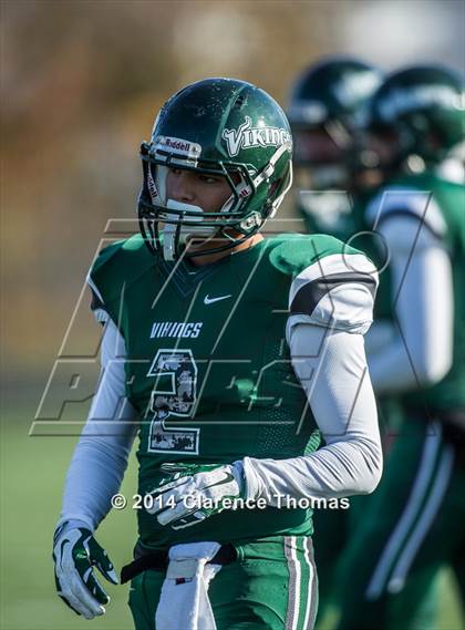 Thumbnail 2 in Culpeper County vs Loudoun County (VHSL 3A Playoff) photogallery.