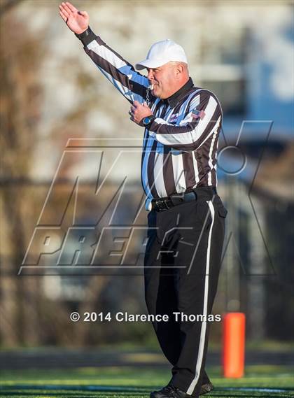 Thumbnail 3 in Culpeper County vs Loudoun County (VHSL 3A Playoff) photogallery.