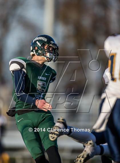 Thumbnail 3 in Culpeper County vs Loudoun County (VHSL 3A Playoff) photogallery.