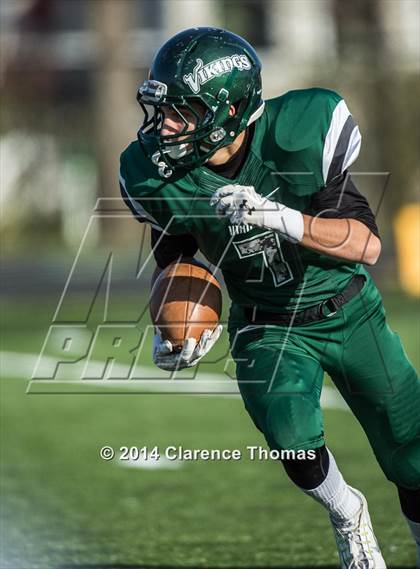 Thumbnail 2 in Culpeper County vs Loudoun County (VHSL 3A Playoff) photogallery.