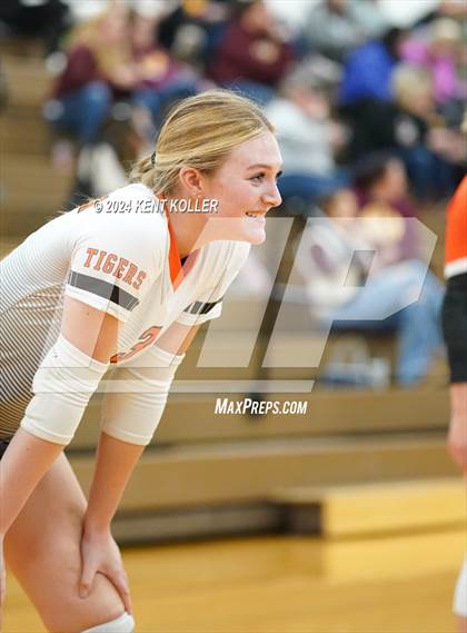 Thumbnail 3 in Armada vs. Reese (Almont Tournament) photogallery.