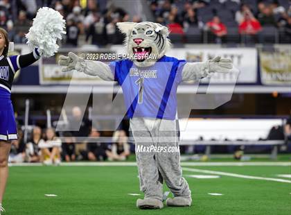 Thumbnail 2 in Westbrook vs. Gordon (UIL 1A D1 Football Final) photogallery.