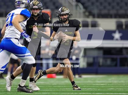 Thumbnail 2 in Westbrook vs. Gordon (UIL 1A D1 Football Final) photogallery.