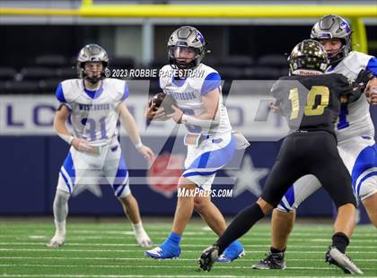 Thumbnail 1 in Westbrook vs. Gordon (UIL 1A D1 Football Final) photogallery.
