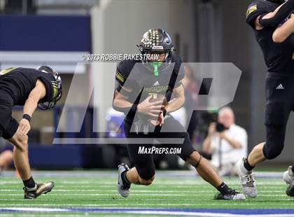 Thumbnail 1 in Westbrook vs. Gordon (UIL 1A D1 Football Final) photogallery.