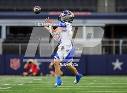 Thumbnail 3 in Westbrook vs. Gordon (UIL 1A D1 Football Final) photogallery.