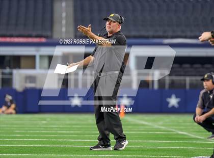 Thumbnail 2 in Westbrook vs. Gordon (UIL 1A D1 Football Final) photogallery.