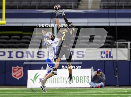 Thumbnail 1 in Westbrook vs. Gordon (UIL 1A D1 Football Final) photogallery.