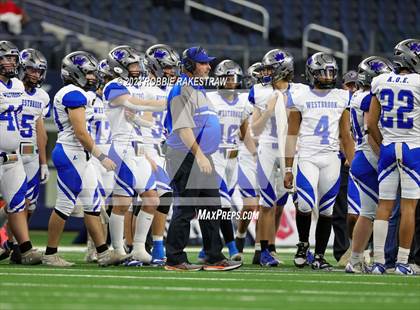 Thumbnail 2 in Westbrook vs. Gordon (UIL 1A D1 Football Final) photogallery.