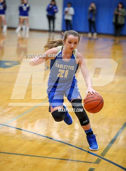Thumbnail 3 in Shelbyville Central @ Wilson Central photogallery.