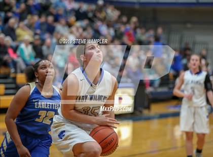 Thumbnail 2 in Shelbyville Central @ Wilson Central photogallery.