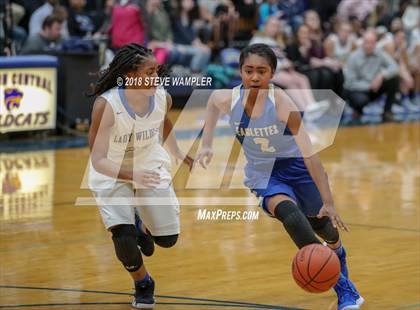 Thumbnail 2 in Shelbyville Central @ Wilson Central photogallery.