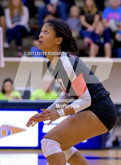 Thumbnail 3 in Churchill vs. O'Connor (UIL 6A Regional Quarterfinals) photogallery.
