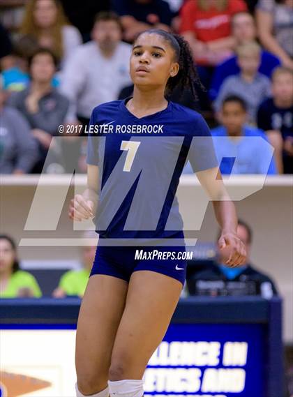 Thumbnail 3 in Churchill vs. O'Connor (UIL 6A Regional Quarterfinals) photogallery.