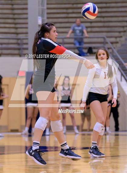 Thumbnail 3 in Churchill vs. O'Connor (UIL 6A Regional Quarterfinals) photogallery.