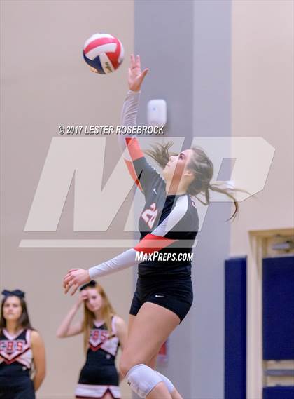 Thumbnail 2 in Churchill vs. O'Connor (UIL 6A Regional Quarterfinals) photogallery.